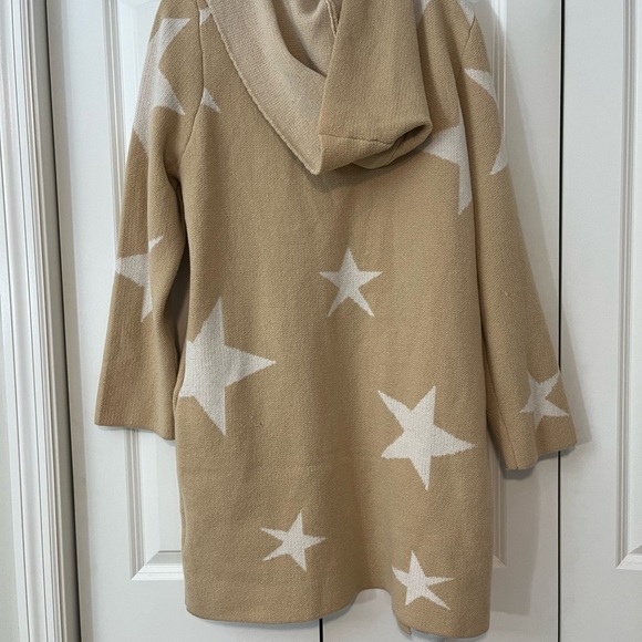 Vigoss Tan and White hooded, open front Star Cardigan NWT - Picture 2 of 7